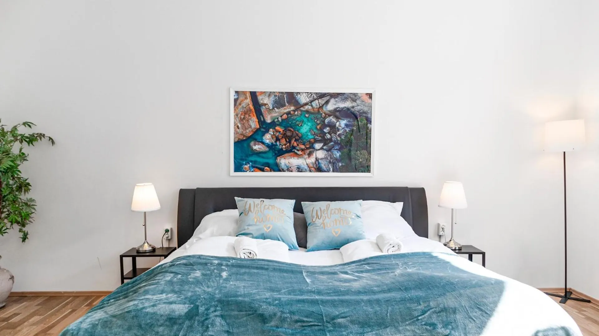 Easystay 2Br Apt. Connect With The Whole City Vienna 0*,  Austria